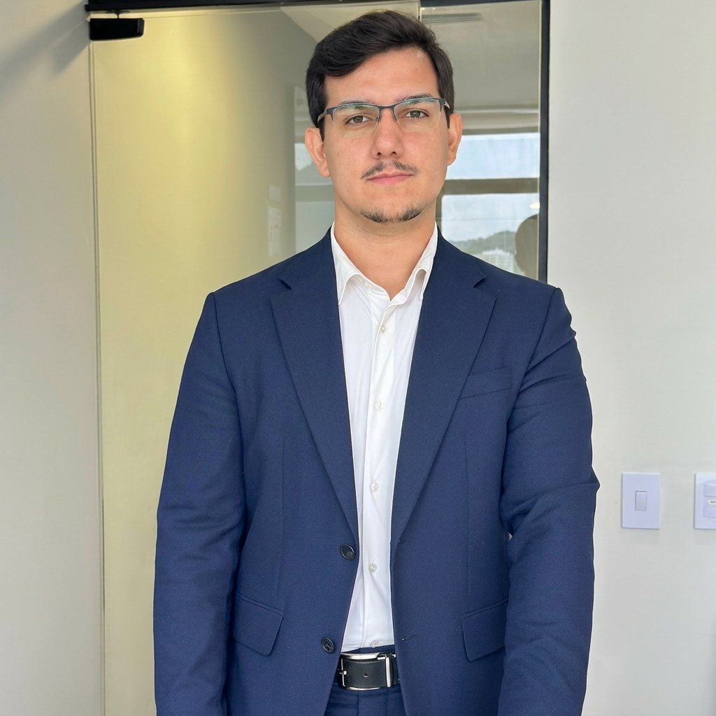 Dr. Daniel Ramos — Advogado Criminalista, OAB/RJ 238.175, CEO da DRO Advogados